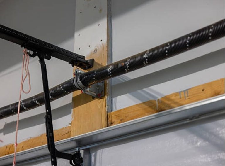 Best time of year for garage door maintenance in Sacramento